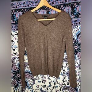 Marconi 100% cashmere cable knit vneck sweater L